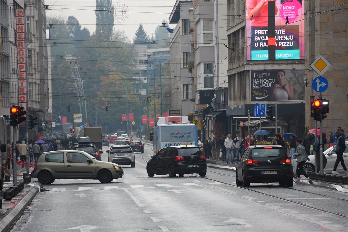 Obrada evidentiranih prekršaja i izdavanje prekršajnih naloga vrši se u rokovima koji su propisani Zakonom o prekršajima BiH