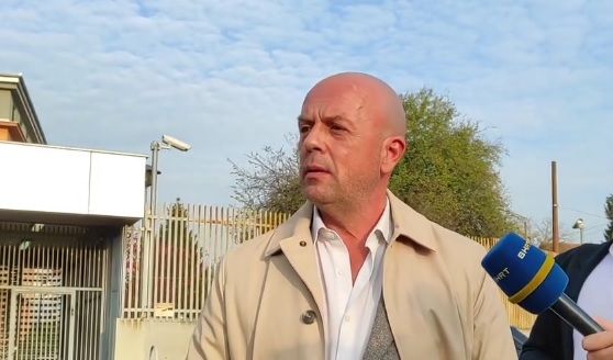 Karkin se osvrnuo i na trajanje istrage ističući da Tužilaštvo čeka opsežan posao, a komentirao je i puštanje dvojice osumnjičenih bez ikakvih mjera