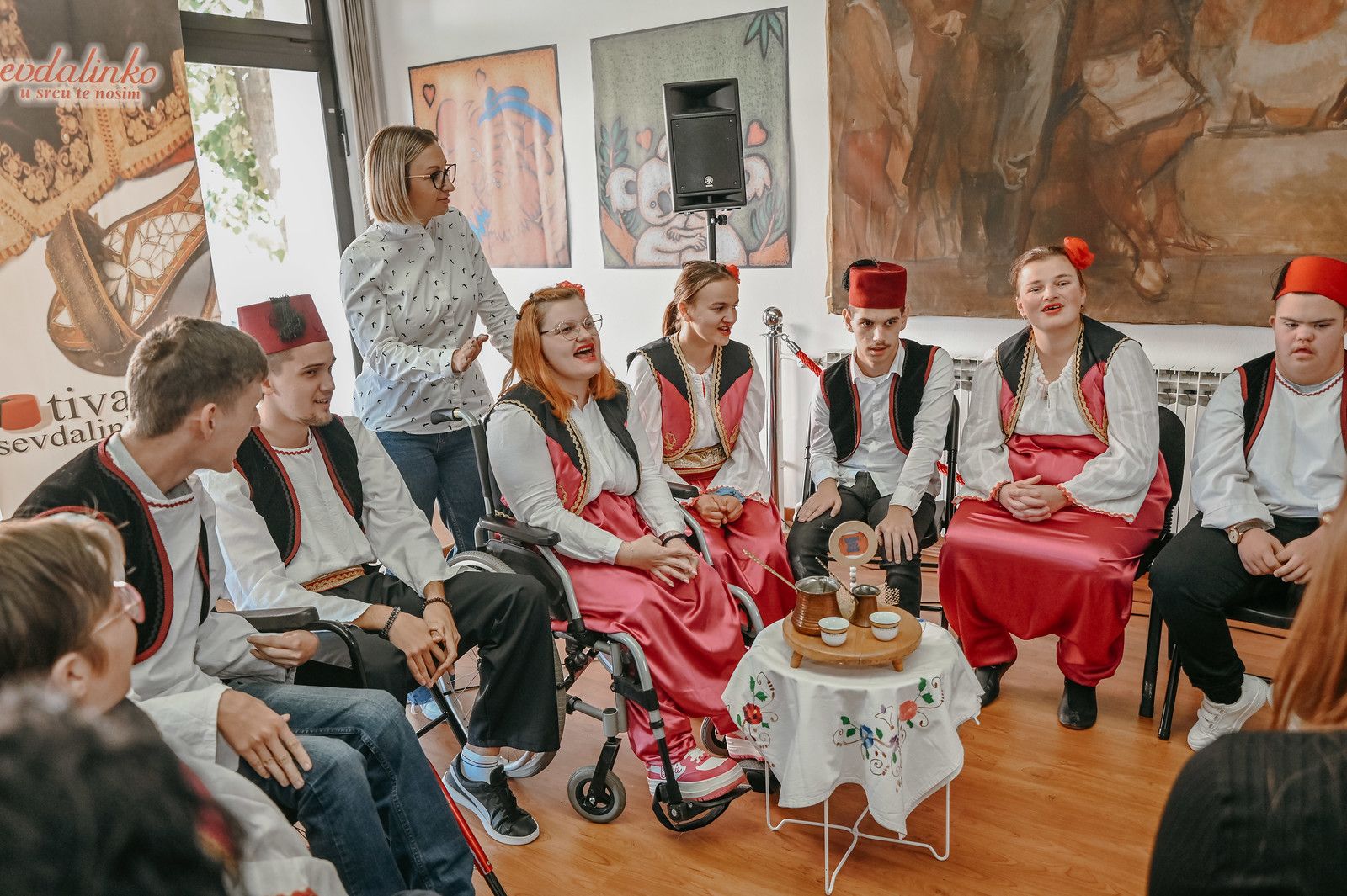 Tuzla je odvijek bila rasadnik i grad bogate kulturne baštine, a  manifestacija „Mjesec sevdaha u Tuzli“ odlična je prilika da Tuzla oživi kao stjecište sevdalijskih vrijednosti