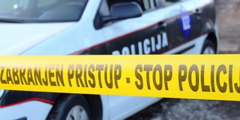 Mole se vozači za strpljenje i razumijevanje dok traju uviđajne radnje, saopćeno je iz Informativnog centra BIHAMK-a
