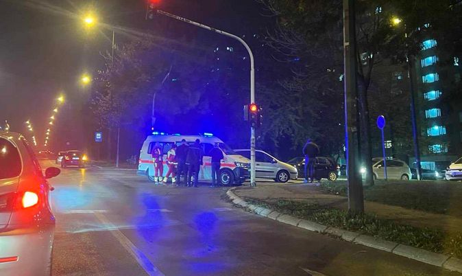 U glavnom gradu Bosne i Hercegovine večeras se dogodila saobraćajna nesreća u kojoj je udaren pješak.