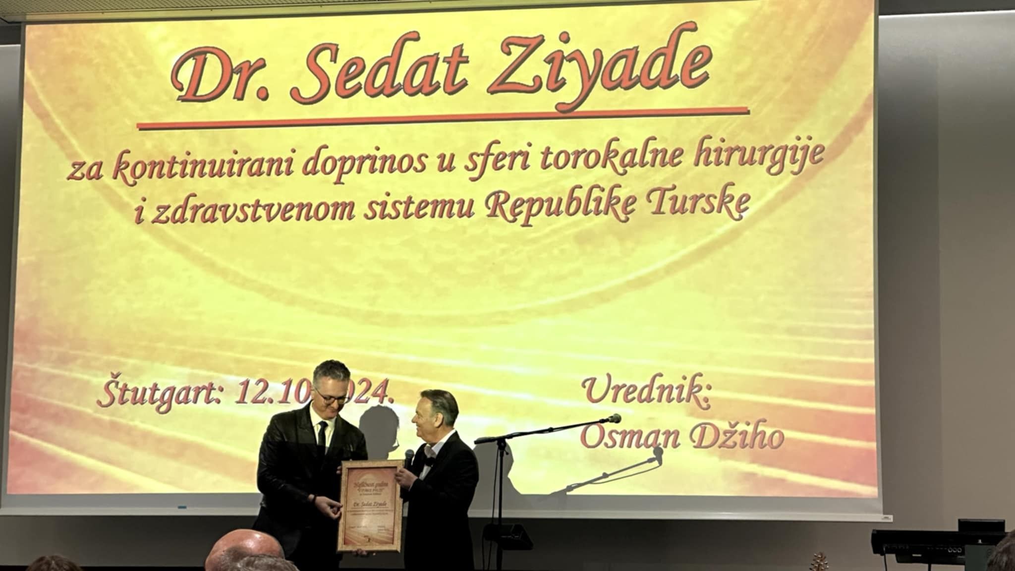 Osman Džiho i emisija "U tuđoj avliji' večeras u Stuttgartu obilježavaju 14 godina uspješnog rada.
