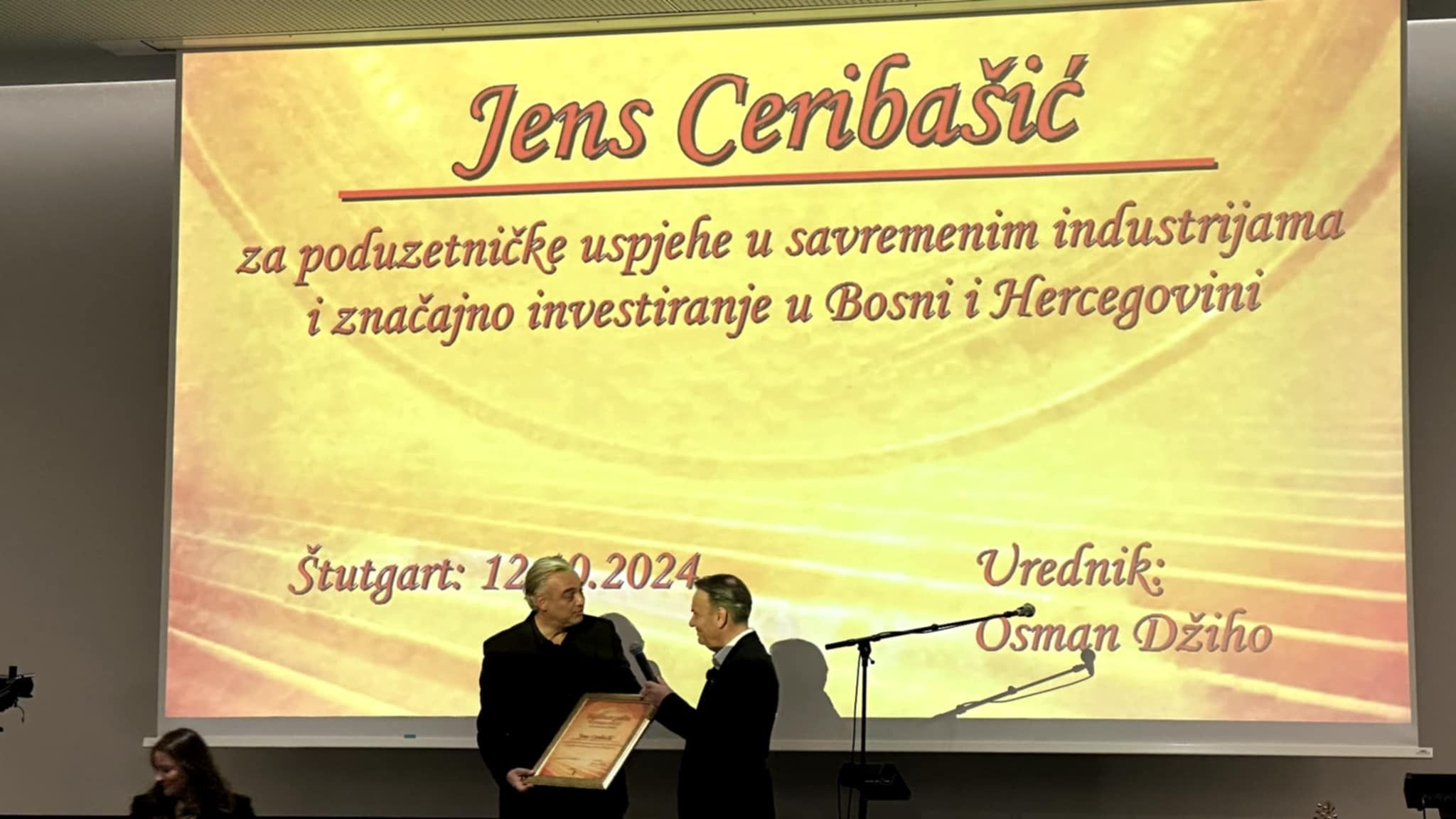 Osman Džiho i emisija "U tuđoj avliji' večeras u Stuttgartu obilježavaju 14 godina uspješnog rada.
