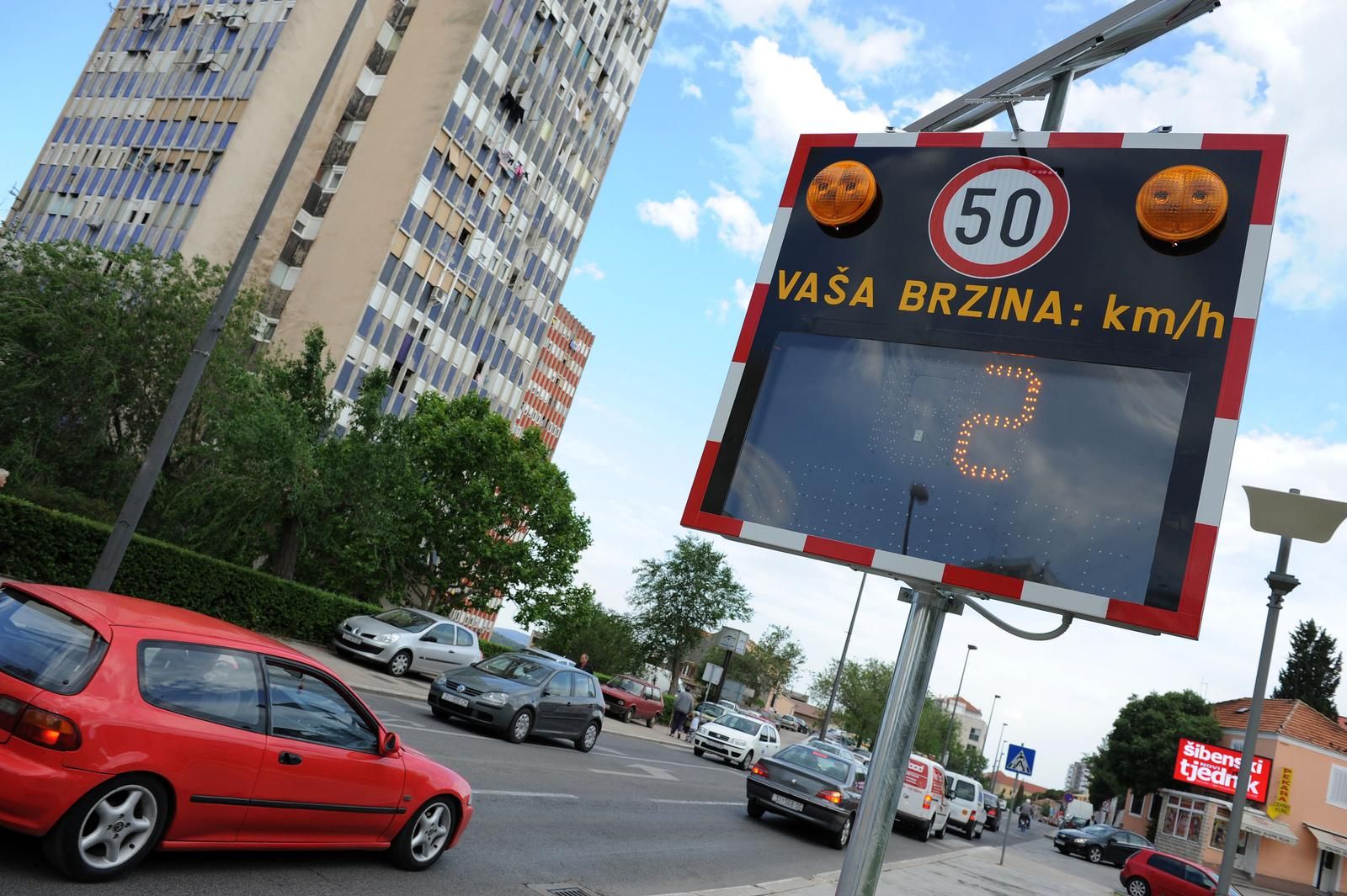 Ipak, najmudrije je da se ipak pridržavate pravila i sačuvate dio ili cijelu platu za sebe