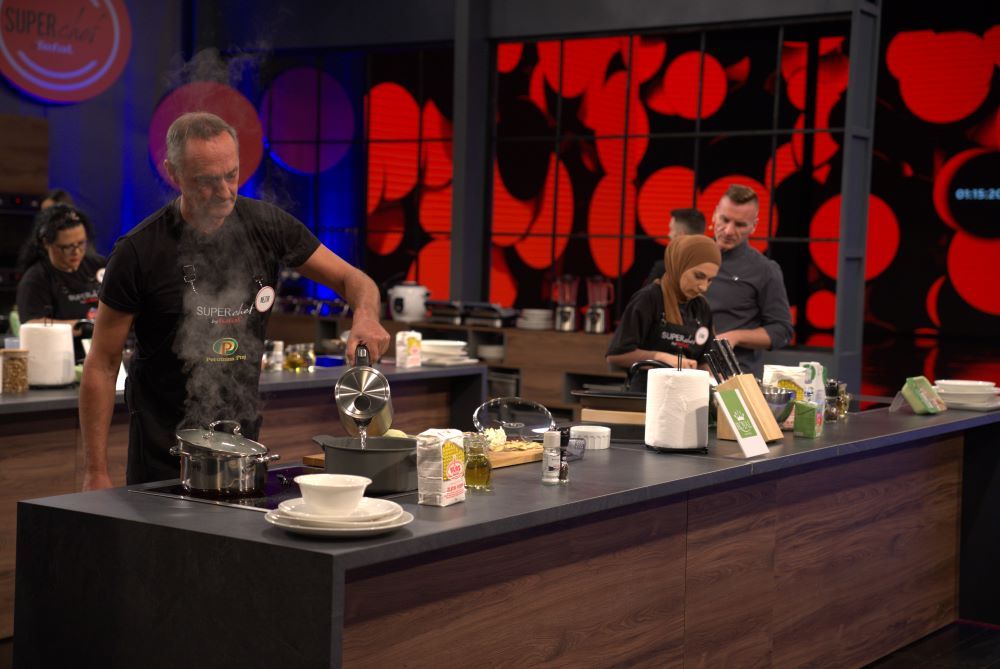 Nakon ocjenjivanja uslijedio je kviz ''brzo jelo'' za osam minuta, a isti je nosio tri dodatna boda