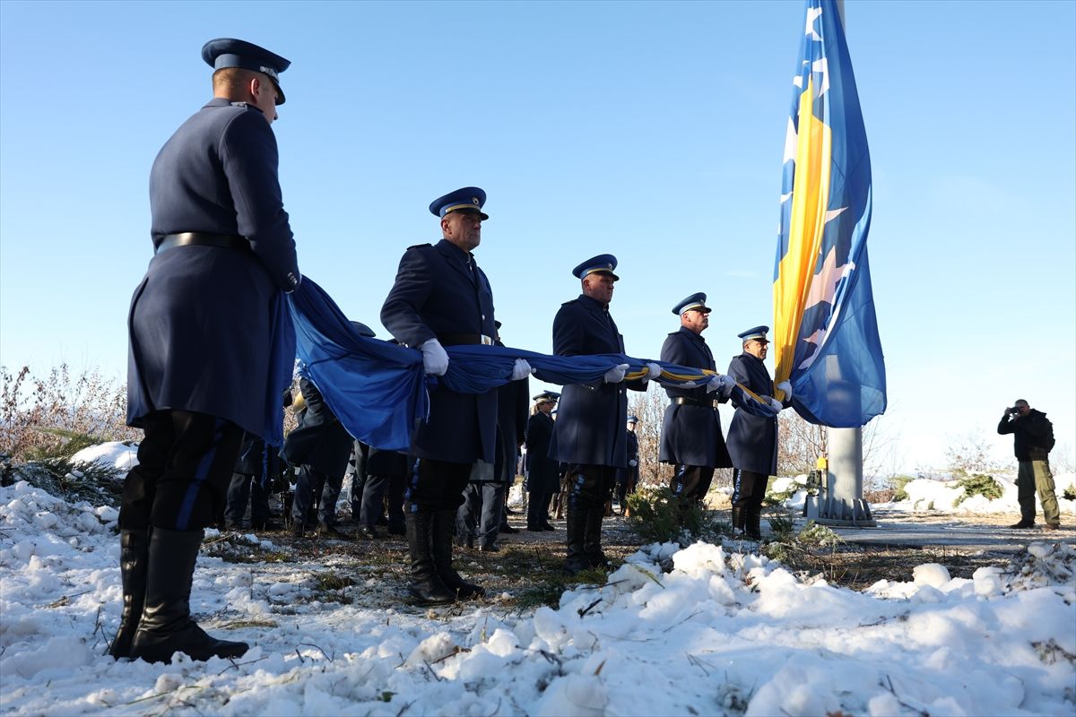 Dan državnosti Bosne i Hercegovine: Na Humu podignuta državna zastava