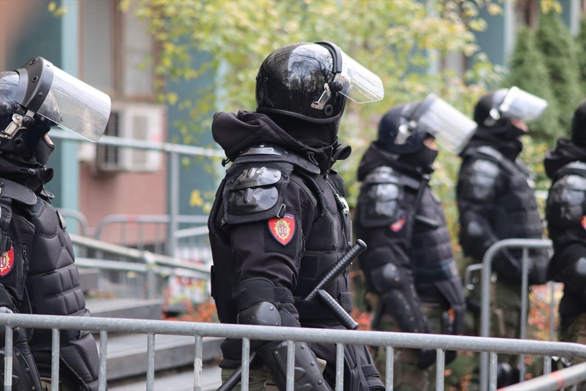 -Novosadsko proljeće u decembru. Sve je počelo u Novom Sadu, tu će i završiti, poručio je Aleksandar Olenik, član Predsjedništva LSV-Vojvođani.