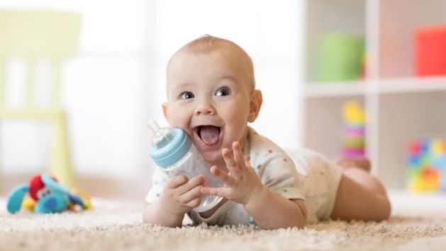 Oni koji su jači sjede preko kuka, gurajući se donjom rukom u bočni sjedeći položaj