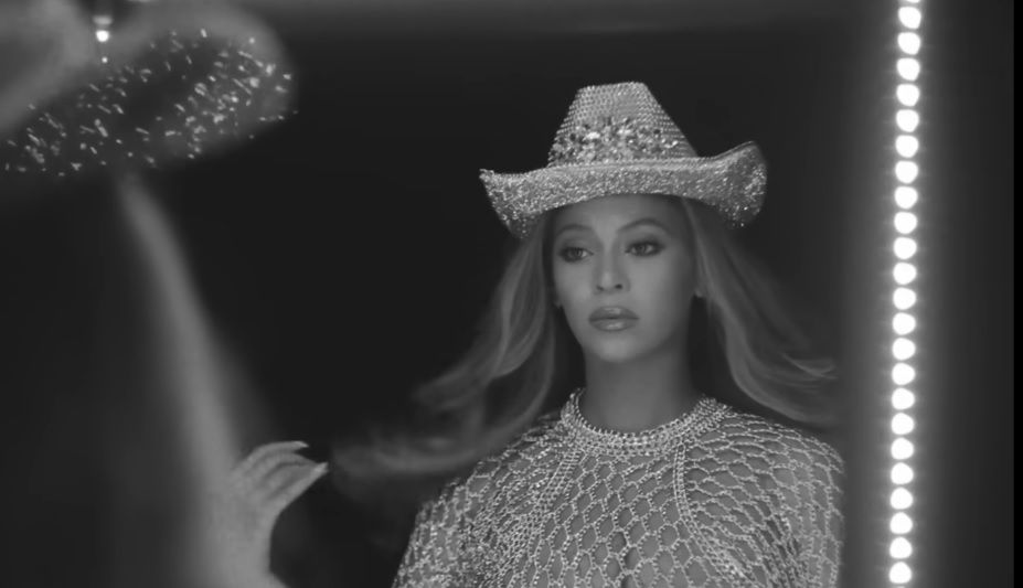 U nedjelju, 12. januara, njena fondacija BeyGOOD je putem Instagrama objavila da donira 2,5 miliona dolara