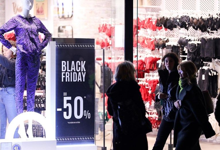 Država treba tražiti manje da bi dobila više: Pavlović o povećanju minimalca i Crnom petku