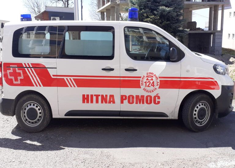 Naglašava da se ovom problemu treba posvetiti veća pažnja i upozorava na to da nemamo sveobuhvatan program prevencije suicida.