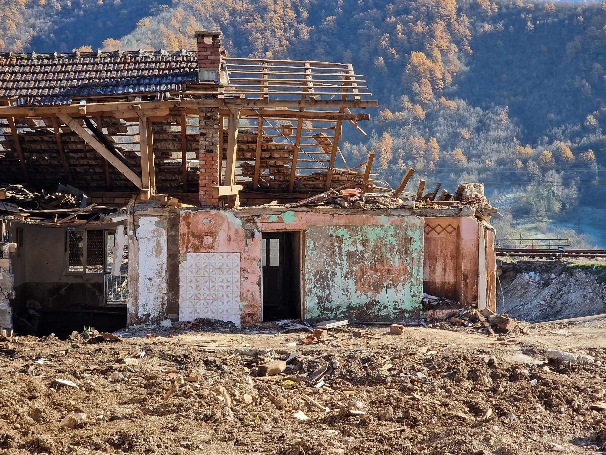 function r(){if(it(n),n.value===Hm){let o=null;throw new D(-950,o)}return n.value}