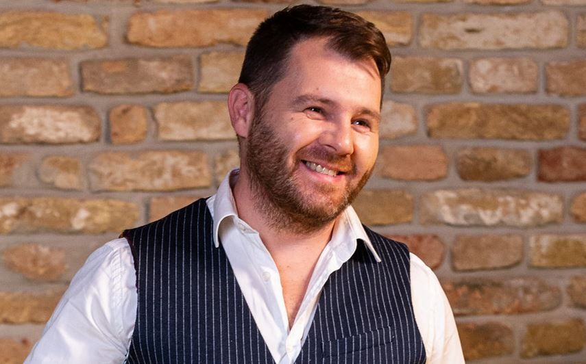 Eldin Husinbegović s nestrpljenjem iščekuje večerašnji koncert koji počinje na Baščaršiji, kod Sebilja, u 20:45, odmah nakon akšam-namaza.