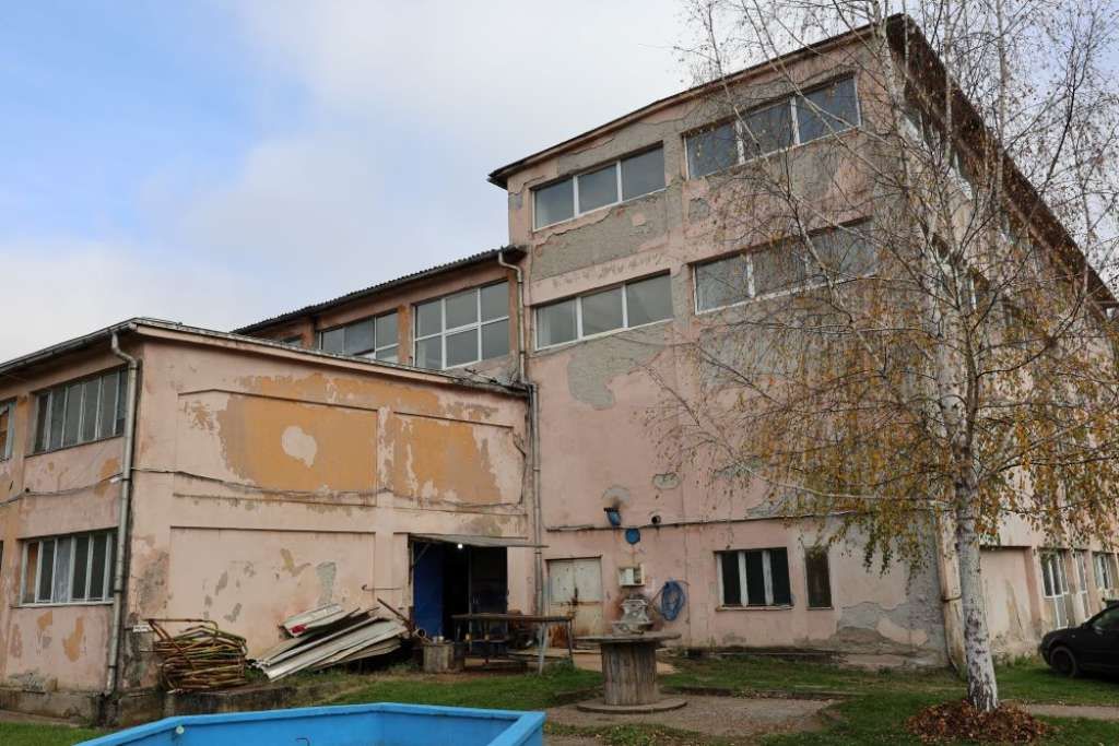 Ćulov je naglasio da je na ovaj način konačno riješeno dugogodišnje pitanje vlasništva fabrike ključne za vodosnabdijevanje Goražda