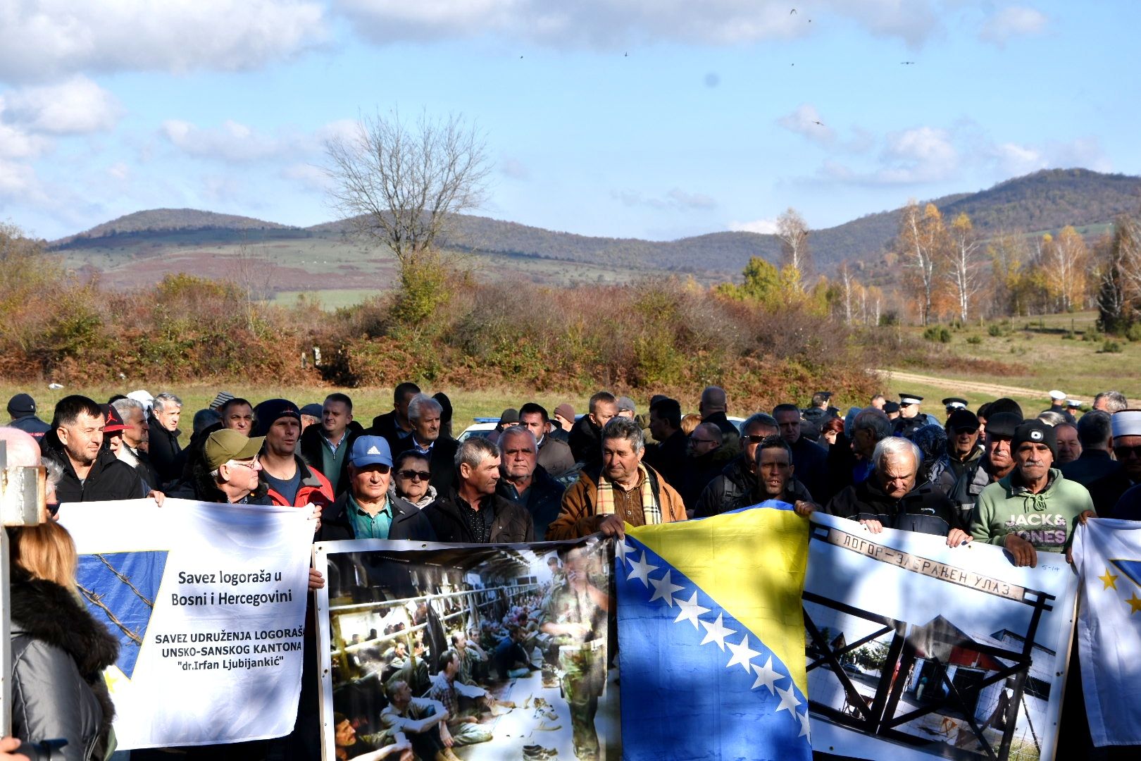 function r(){if(it(n),n.value===Hm){let o=null;throw new D(-950,o)}return n.value}