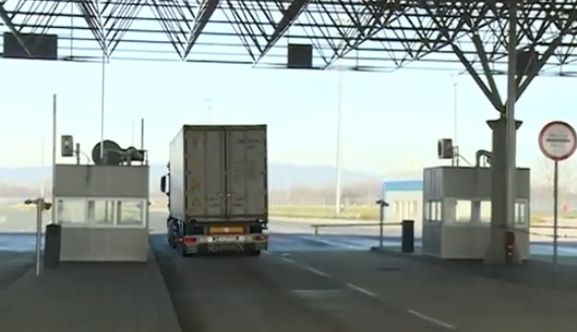 Od 2010. godine više od sedam hiljada profesionalnih vozača napustilo je zemlju, a sada će nam na legalan način Evropska unija uzeti i ovo malo vozača što je ostalo