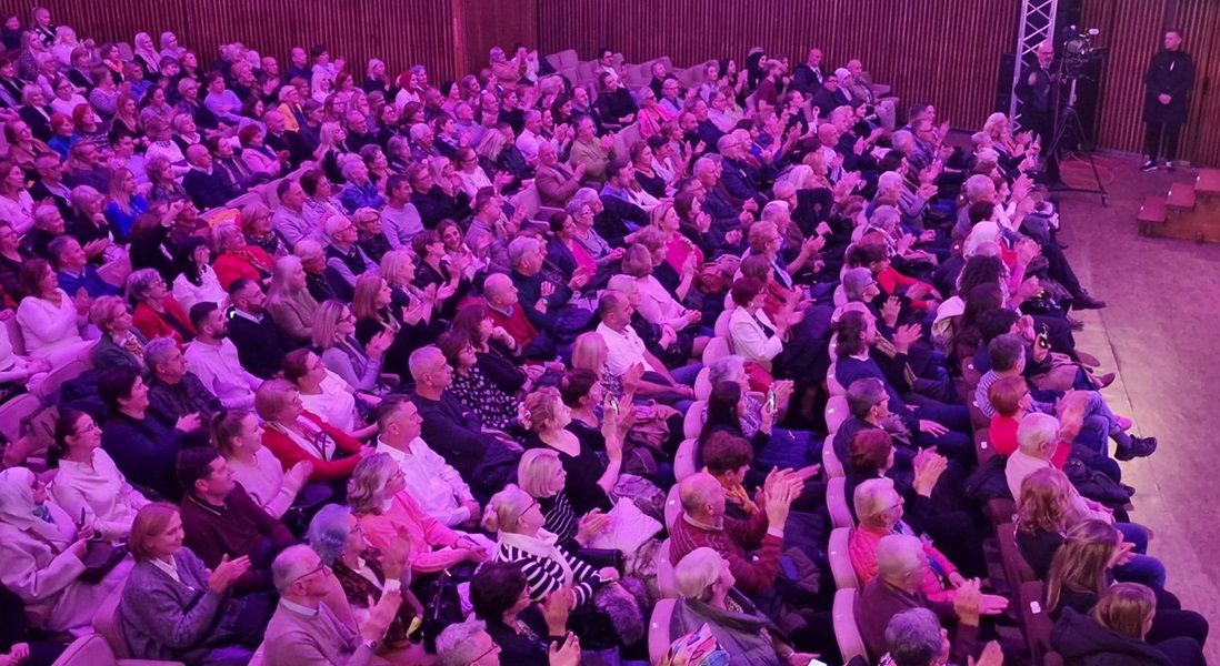 Predivna noć u BKC-u: Koncert 'Večer sevdalinki' izazvao buru emocija kod publike