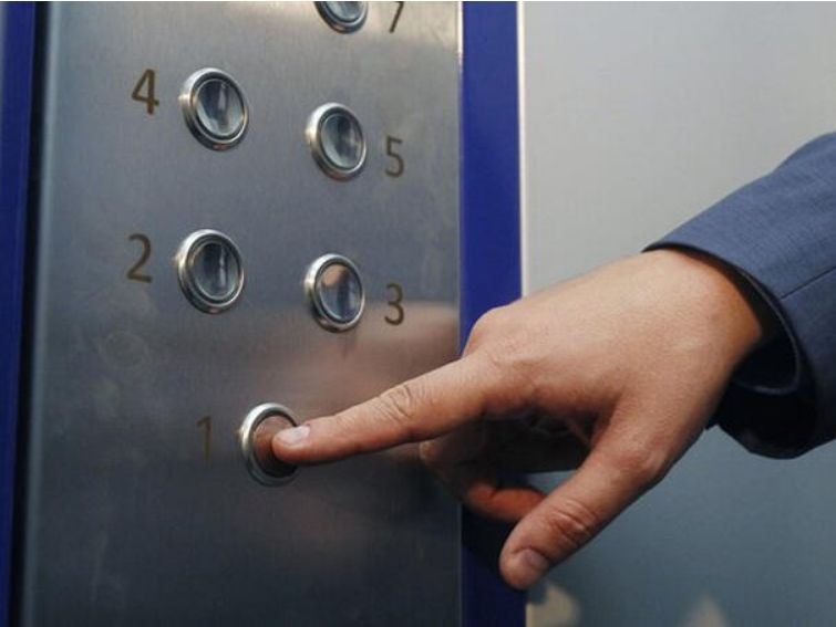 Nesreća se dogodila 8. februara, a povrijeđena osoba preminula je 16. februara u Univerzitetskom kliničkom centru RS u Banjoj Luci