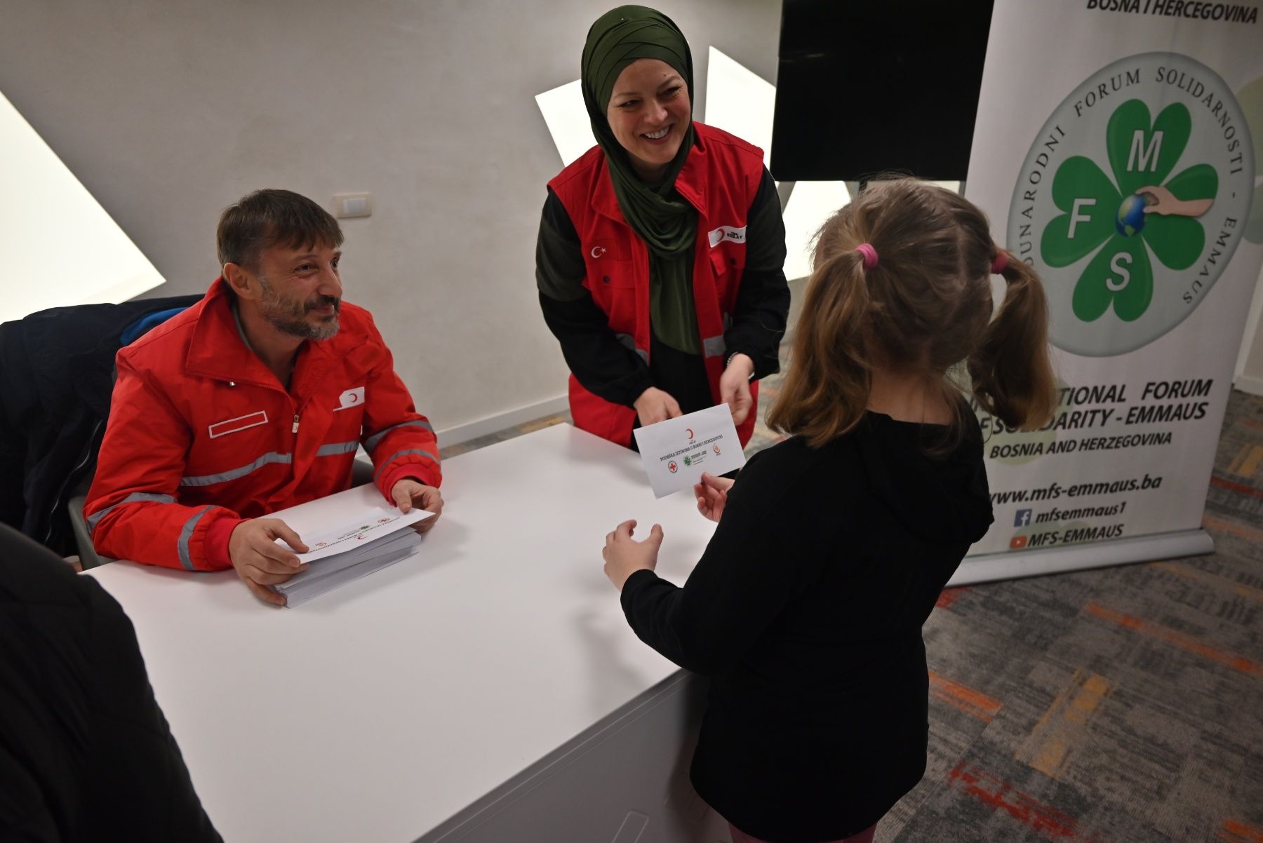 Vaučeri će biti distribuirani jetimima u 24 grada širom Bosne i Hercegovine.