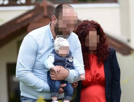 Plakala je i vikala iz sveg glasa: “Ubio mi je sina. Ubio mi je sina, proklet bio!” – navode poznanici i prijatelji.