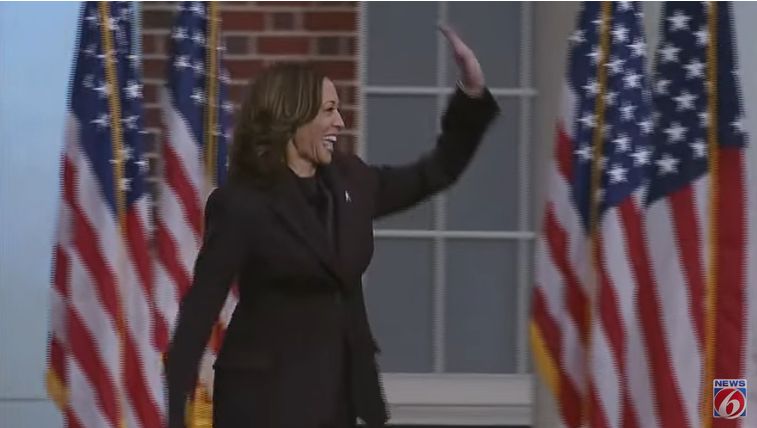 Kamala Harris na rubu suza: Nikad neću odustati od borbe za slobodu i pravdu!