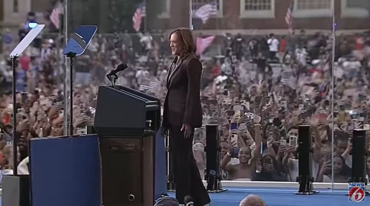 Kamala Harris na rubu suza: Nikad neću odustati od borbe za slobodu i pravdu!