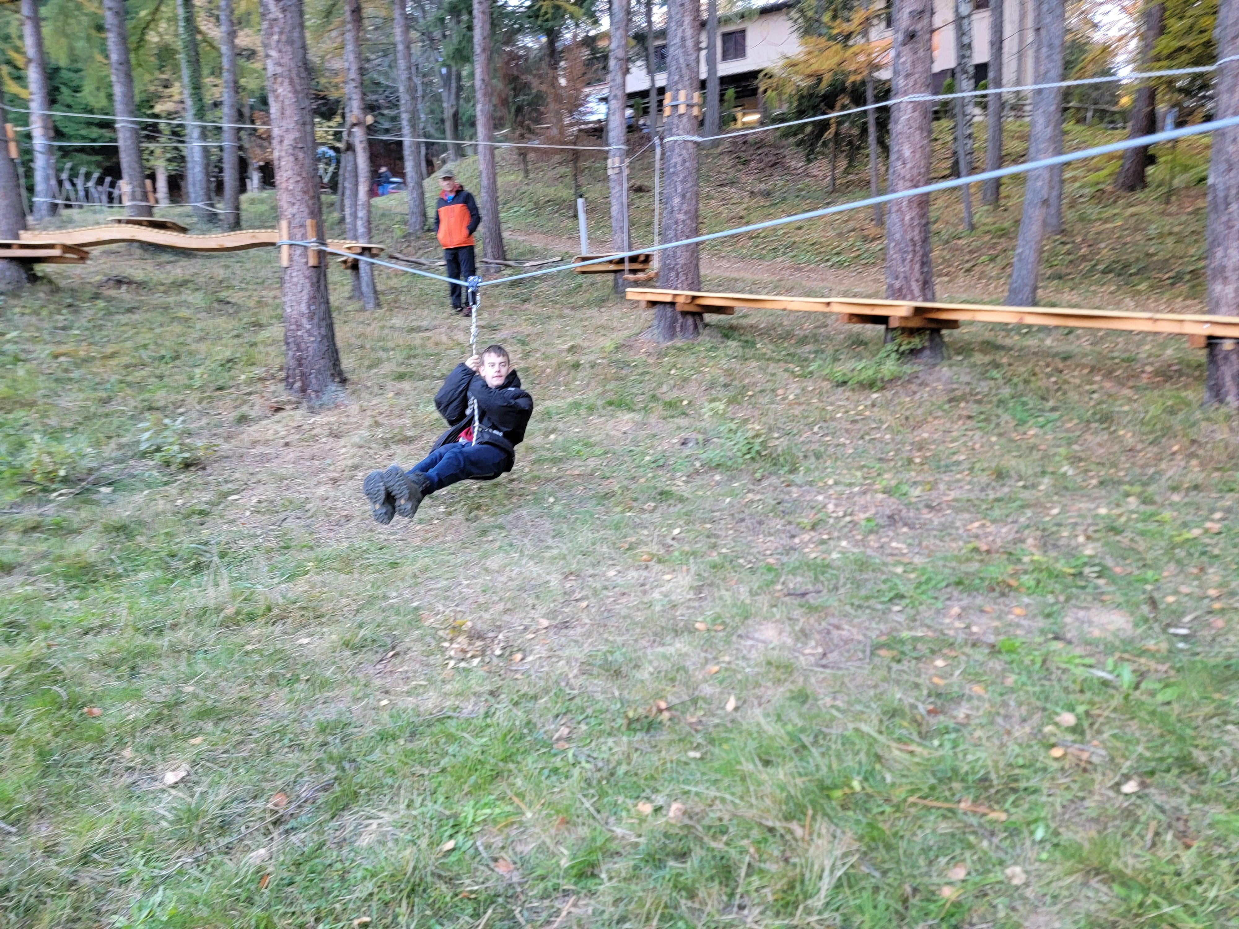 Svečano otvoren Adrenalinski park za djecu i zipline kod Planinarskog doma "Jedinci"