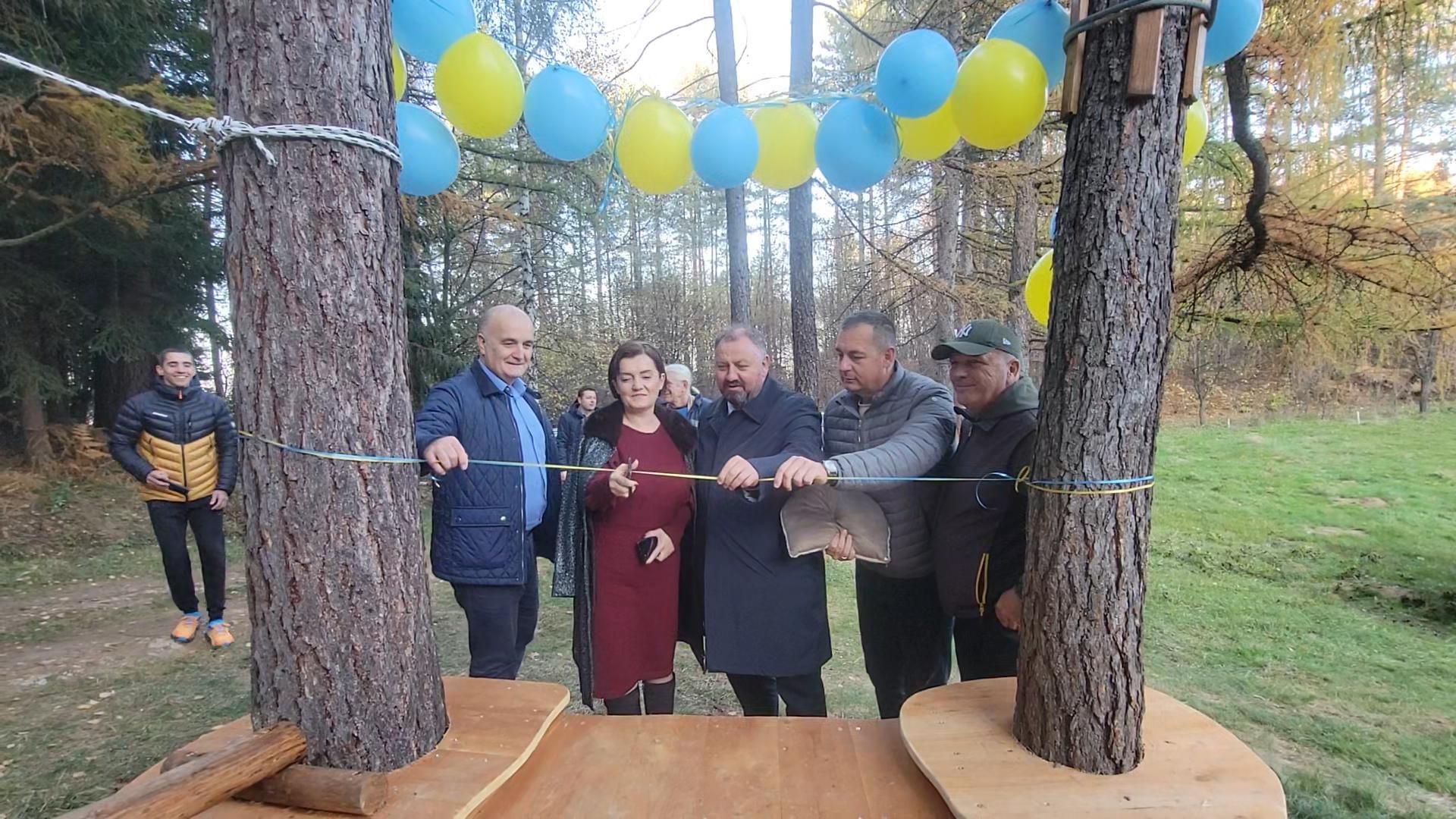 Zahvaljujući podršci Vlade ZDK- ministarstva privrede odobrena su sredstva od 20.000,00 KM koja su bila potrebna za realizaciju navedenog projekta.