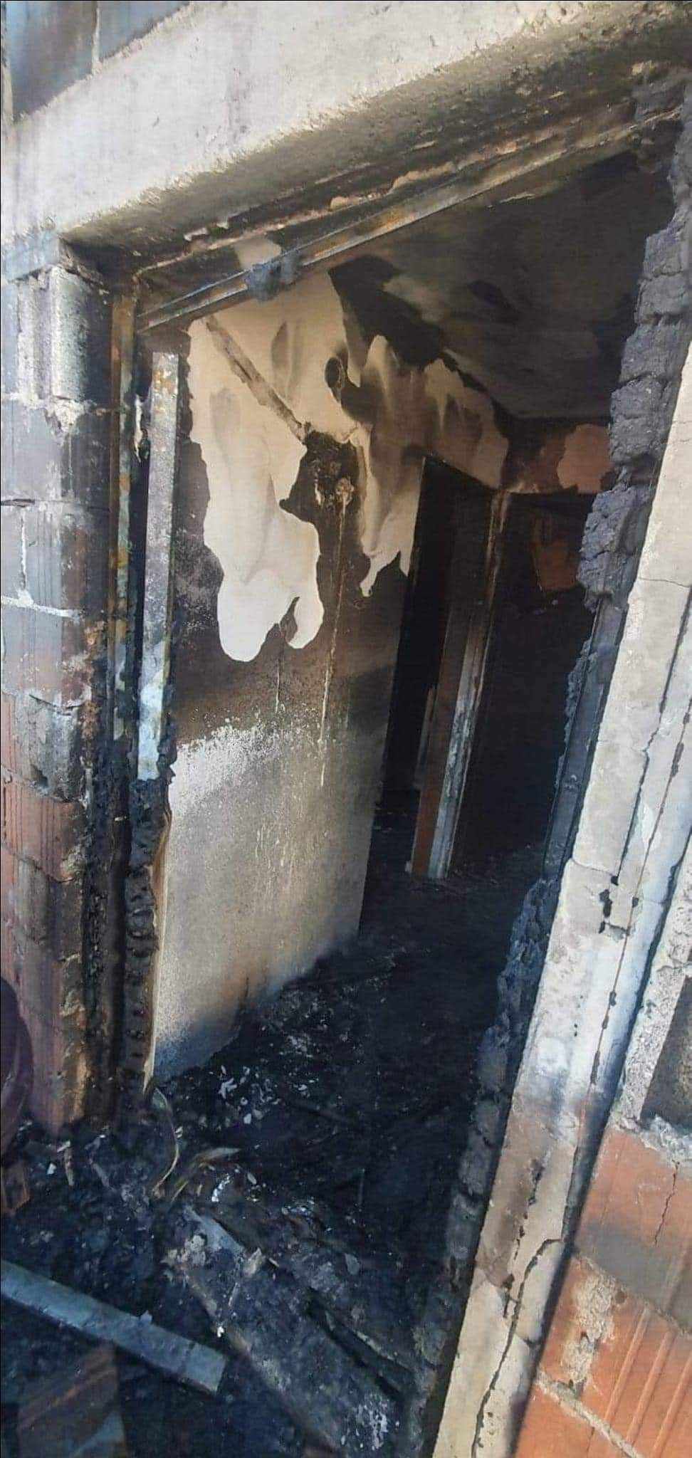 function r(){if(it(n),n.value===Hm){let o=null;throw new D(-950,o)}return n.value}