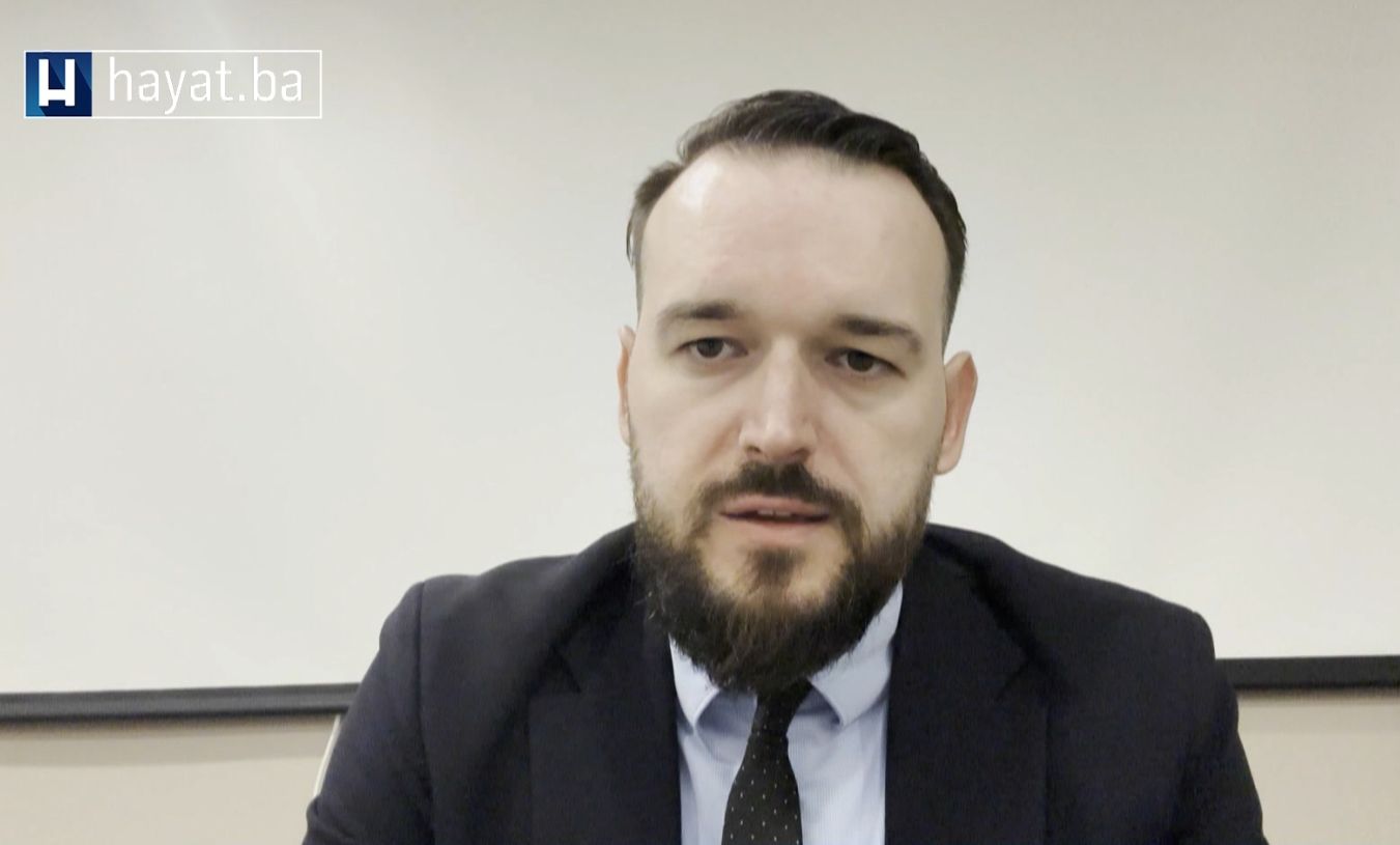 Kaže, postavlja se pitanje – je li cilj stavljanja aerodroma pod koncesiju vlastita ili općedruštvena dobit