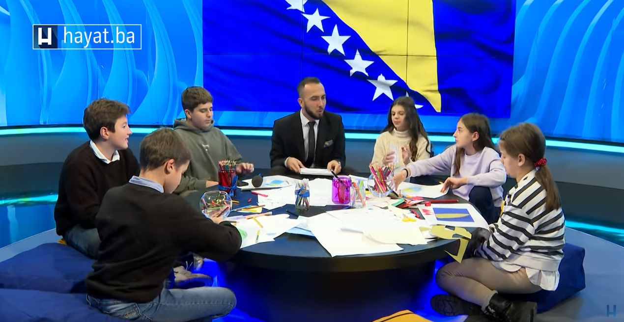 function r(){if(it(n),n.value===Hm){let o=null;throw new D(-950,o)}return n.value}