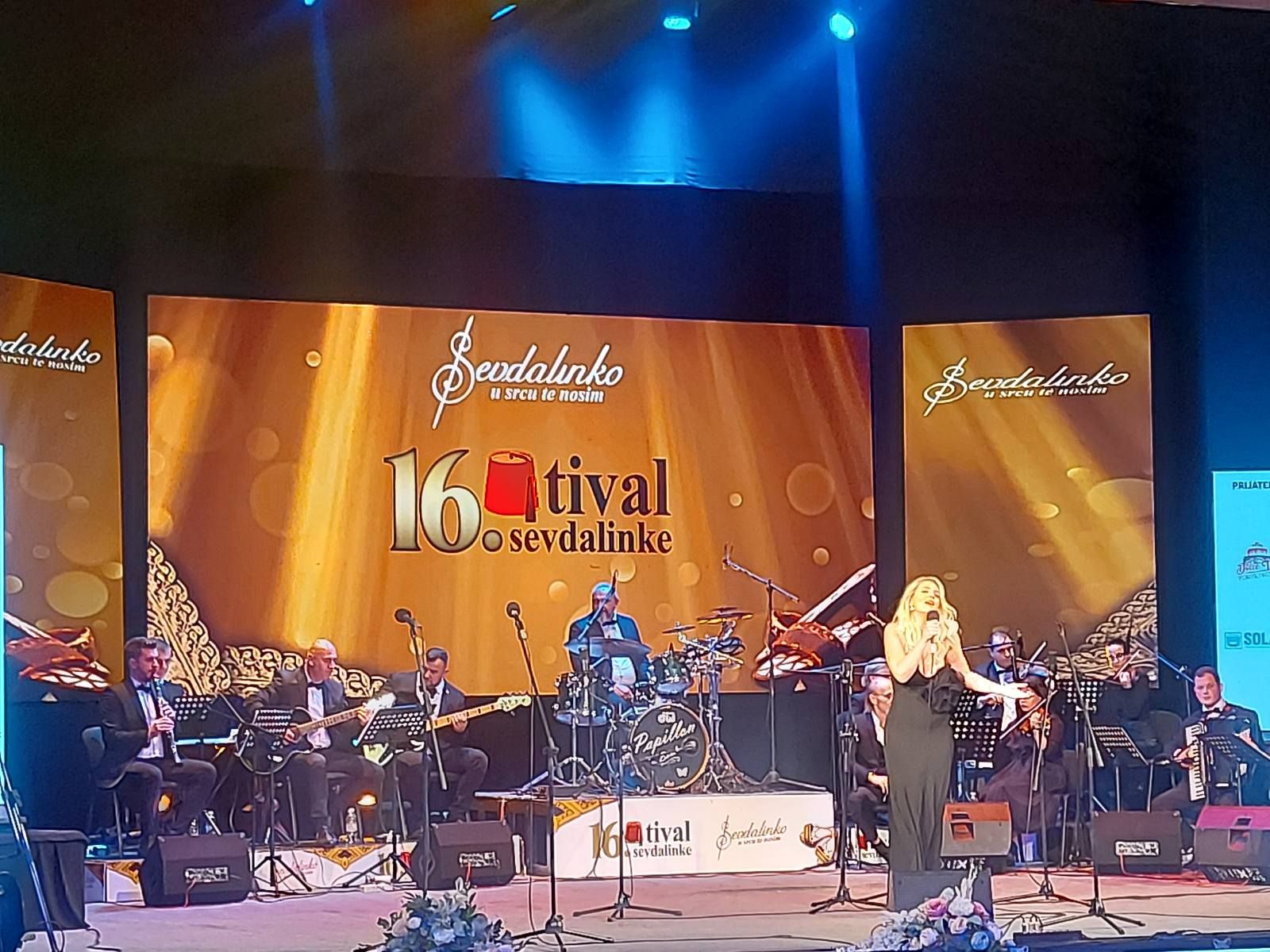 Sevdalinko, u srcu te nosim: Šesnaesti festival sevdalinke zatvoren pjesmom 'Ja te pjesmom zovem'