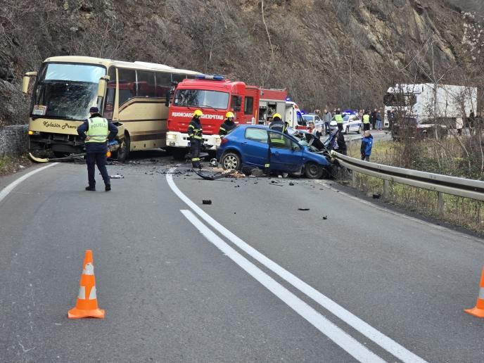 Nakon detaljnih pregleda, uz pratnju roditelja, jedno dijete je otpušteno iz bolnice, dok se troje nalaze na odjeljenju dječije hirurgije Opšte bolnice Kraljevo