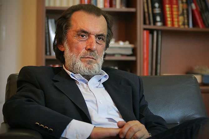 Drašković ističe da studenti ne mogu sami srušiti režim u Srbiji.
