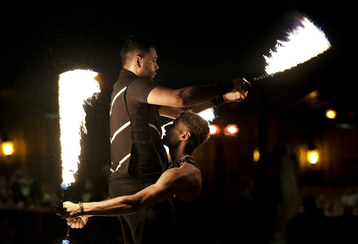 Uzbudljivo putovanje kroz pustinju u Dubaiju: Magičan zalazak sunca dodatni ugođaj