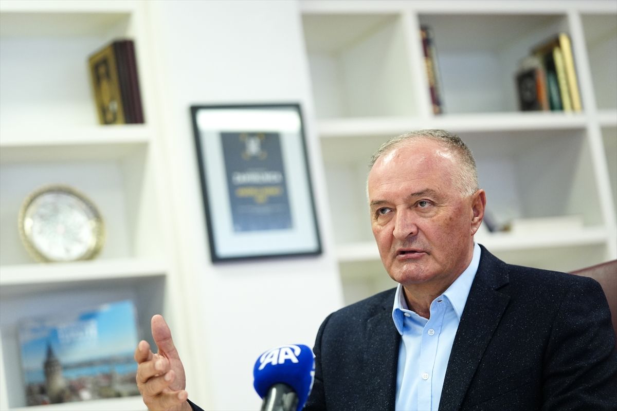 Helez: Režim u Srbiji preko Dodika pravi blokade u BiH! To će se Vučiću vratiti kao bumerang