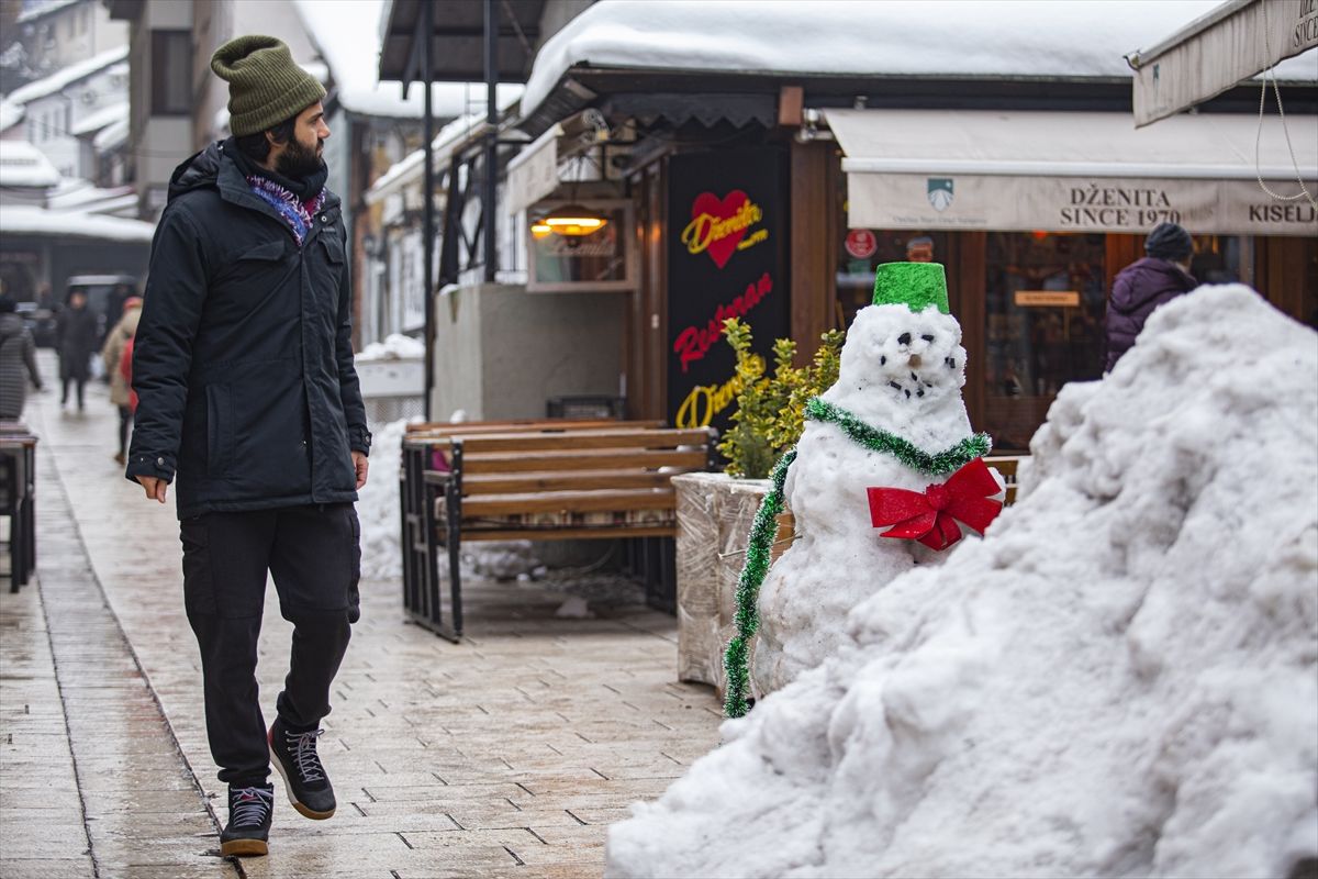Praznična atmosfera, zajedno s velikim događajima poput centralnog dočeka Nove godine, značajno je doprinijela porastu posjetitelja
