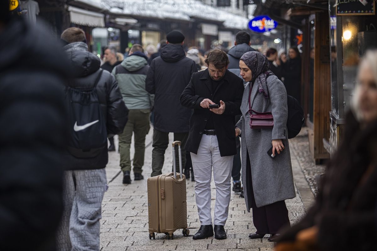 Praznična atmosfera, zajedno s velikim događajima poput centralnog dočeka Nove godine, značajno je doprinijela porastu posjetitelja
