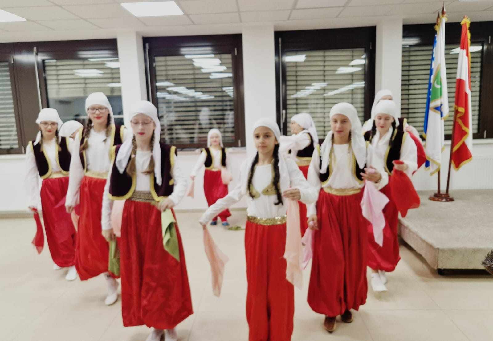 Bosna i Sandžak su naš domovinski prostor koji trebamo čuvati, graditi i promovirati na najbolji način u svijetu, rekao Mujović