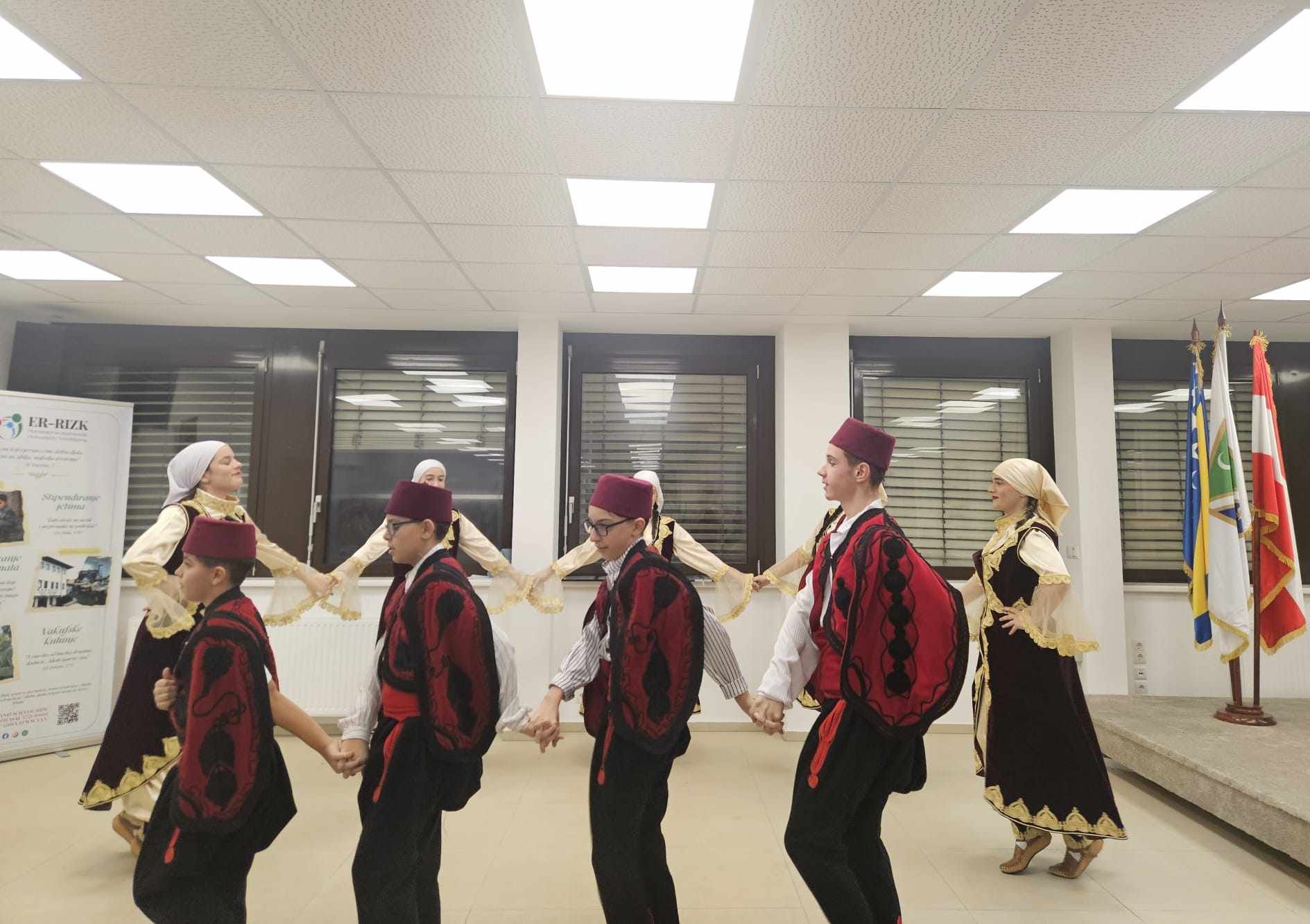 Bosna i Sandžak su naš domovinski prostor koji trebamo čuvati, graditi i promovirati na najbolji način u svijetu, rekao Mujović