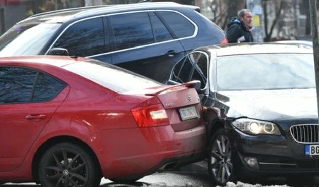 Pucnjava u centru grada: Veliki broj pripadnika policije na terenu, muškarac bježao