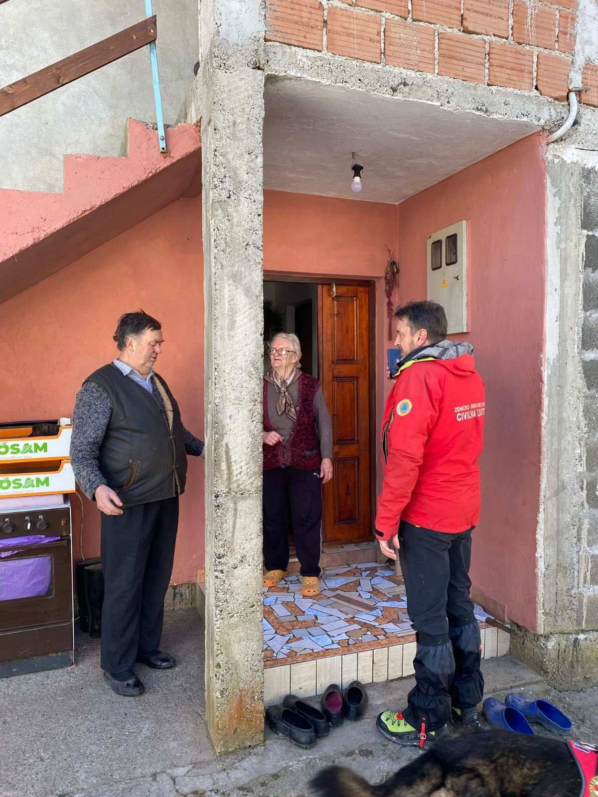 Bh. spasioci dobili poziv zabrinute porodice, odmah su krenuli u akciju koja je imala sretan kraj!