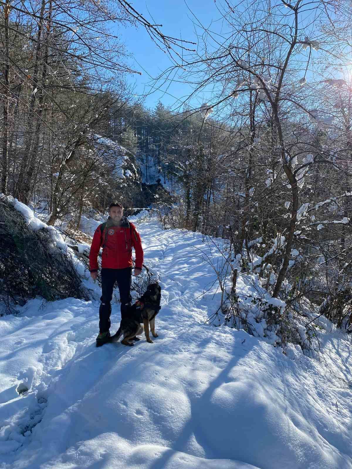 Bh. spasioci dobili poziv zabrinute porodice, odmah su krenuli u akciju koja je imala sretan kraj!