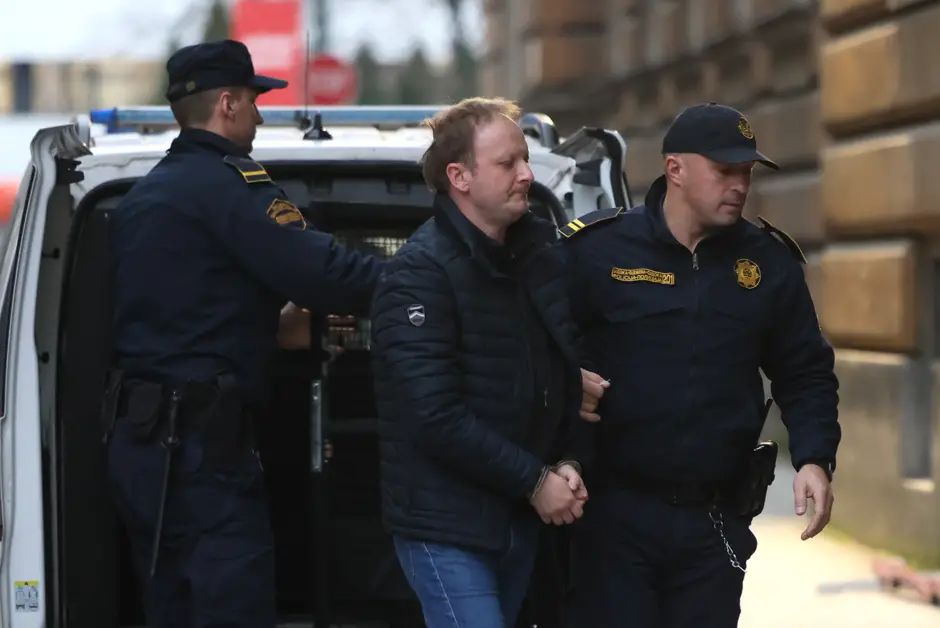 Bečarević najavio podnošenje prijave za isplatu plaća ministrima u Vladi KS koji su u pritvoru