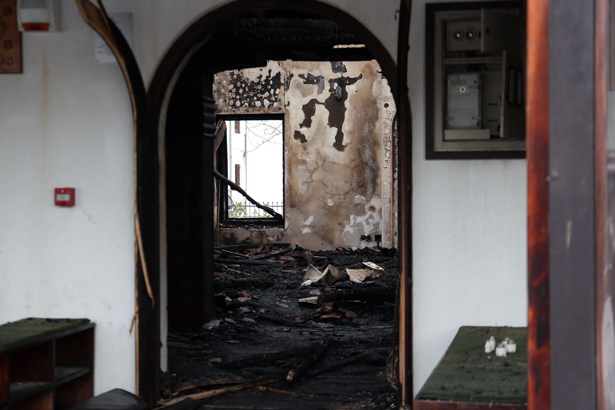 Mogli bismo kazati da, kada je riječ o državnim instancama, u tome prednjači Vlada Brčko distrikta koja je obećala znatnu pomoć za obnovu džamije