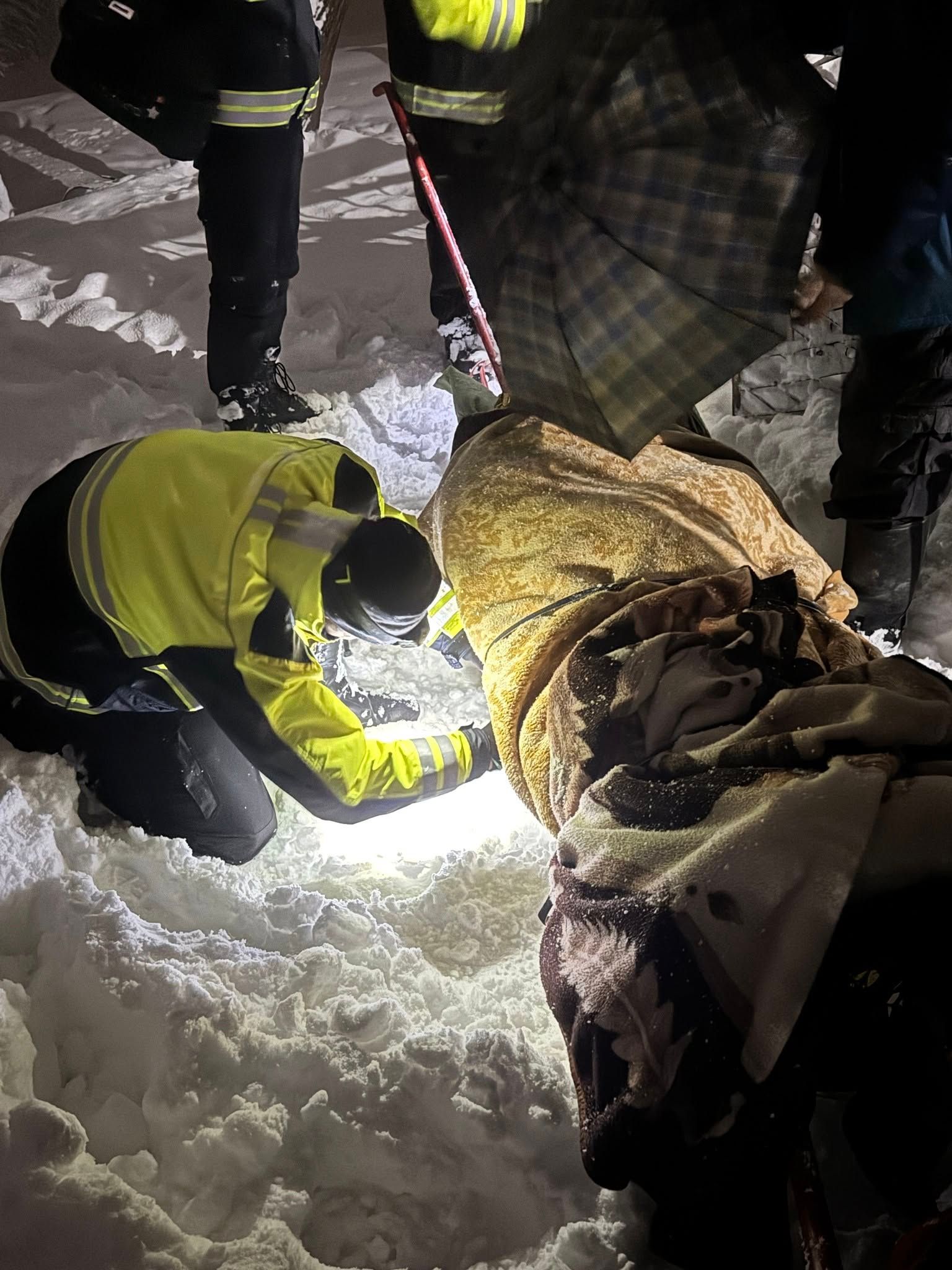 GSS uspješno evakuisala sugrađanku koja je trebala hospitalizaciju: Pogledajte kako je to izgledalo