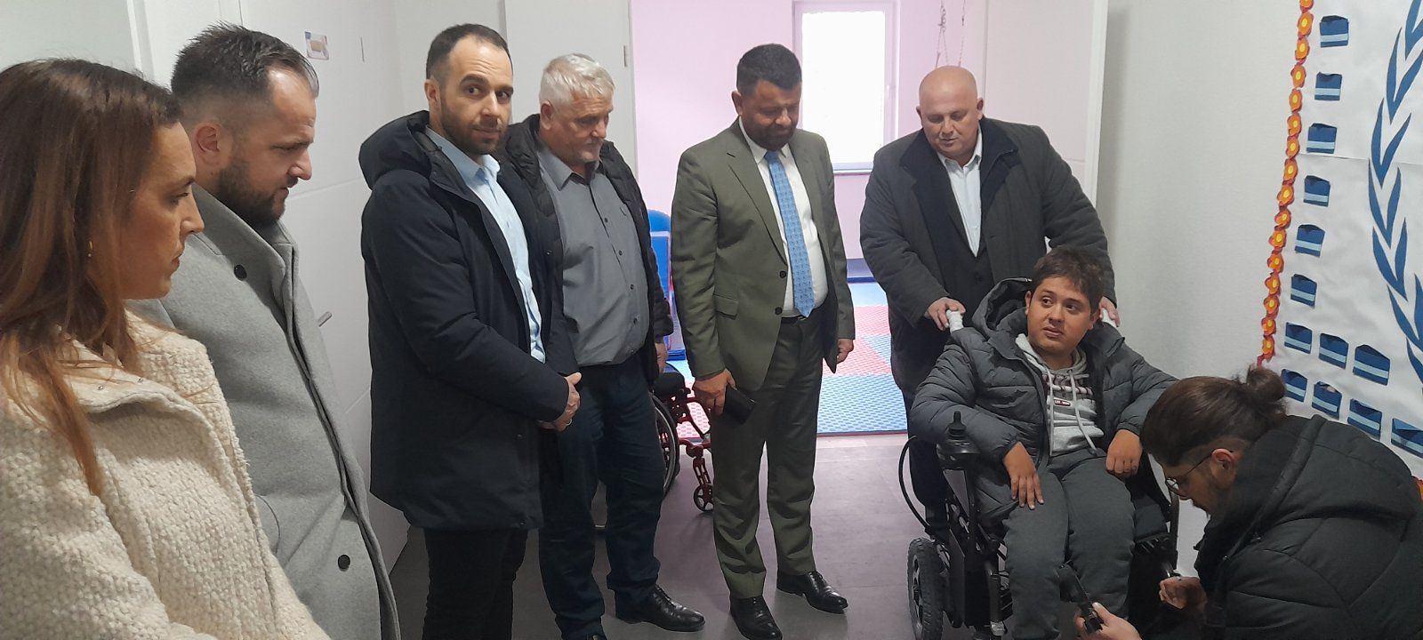 Centar "Veliko srce" jedan je od ključnih projekata Udruženja MFS-EMMAUS, koji pruža podršku djeci i mladima s poteškoćama u razvoju kroz brojne programe osnaživanja i inkluzije