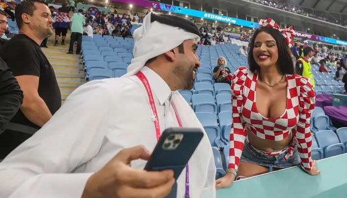 'Vatrena' navijačica Ivana Knoll prije dvije godine je navijala za hrvatsku nogometnu reprezentaciju u Kataru, a privukla je puno pozornosti svojim kombinacijama