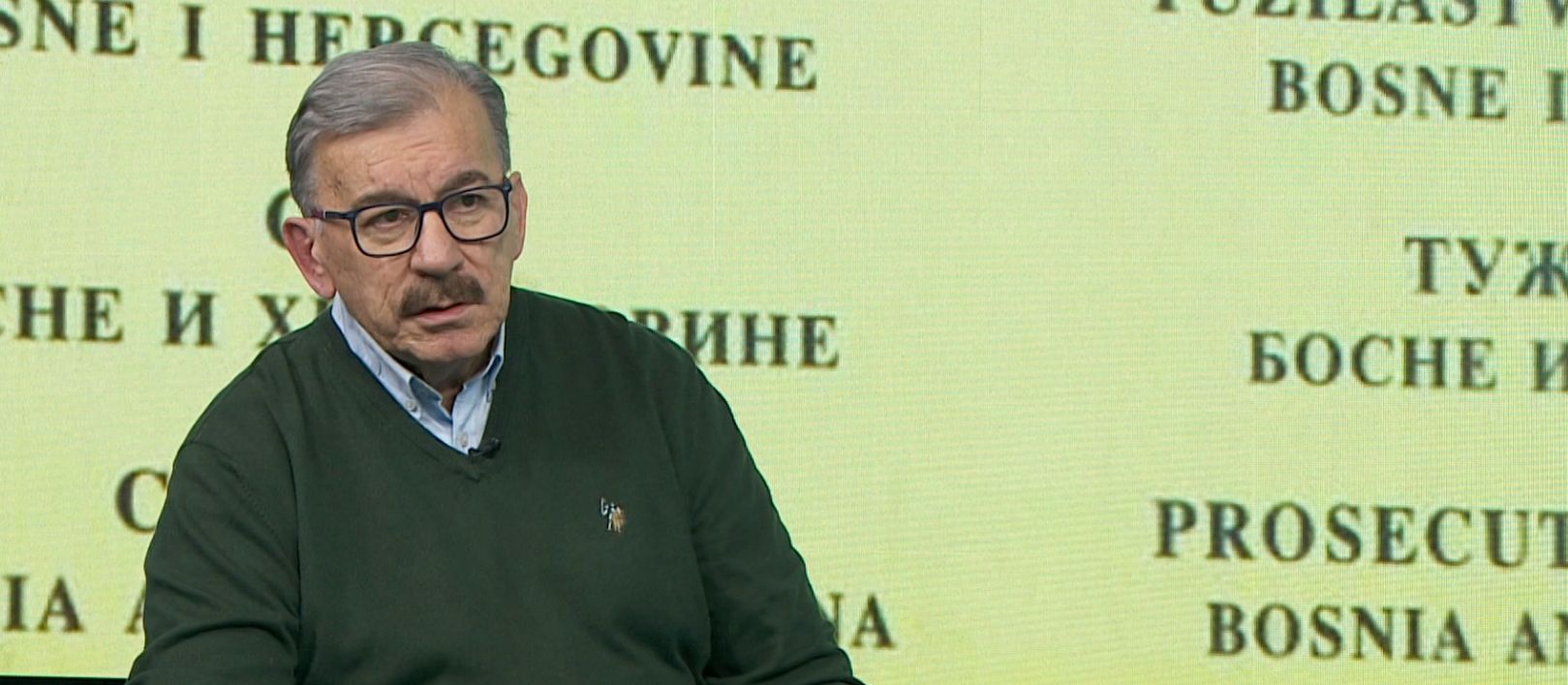 Lazović za Hayat.ba: Trojka je pred zidom, Čović igra duplu igru