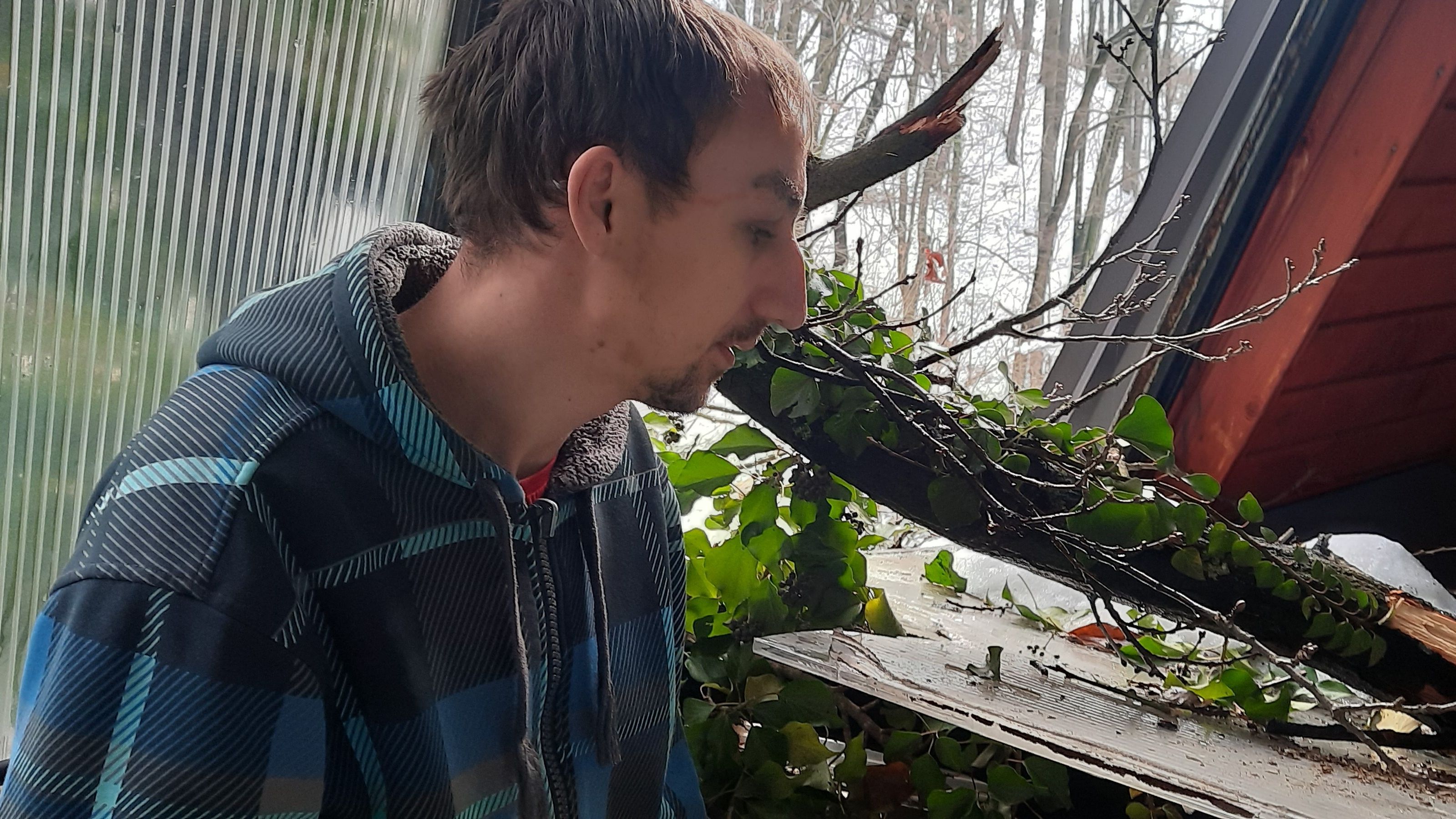 Za ovaj slučaj su saznali i u Civilnoj zaštiti, izašli na teren i ustanovili da se ovdje u nesreći, desila sreća, jer niko nije stradao...